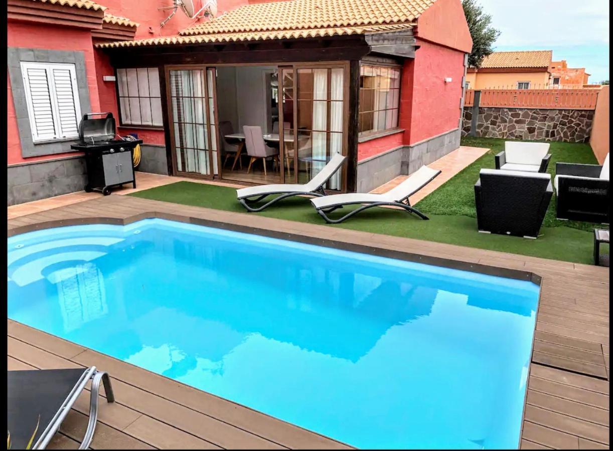 Casa Madriu, Villa De Lujo En Zona Residencial Corralejo Extérieur photo