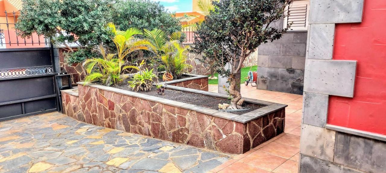 Casa Madriu, Villa De Lujo En Zona Residencial Corralejo Extérieur photo